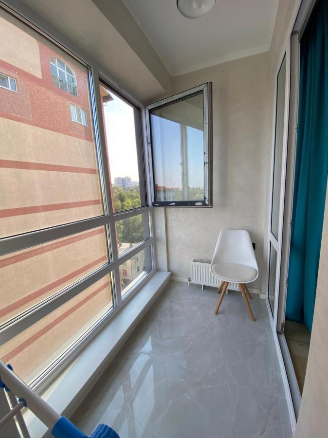 Apartament Lux Chisinau Exterior foto